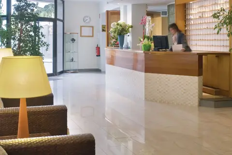 Hotel Mercè in Pineda de Mar — foto 6