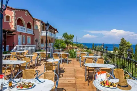 Lido Corfu Sun Hotel in Μπενίτσες — foto 20