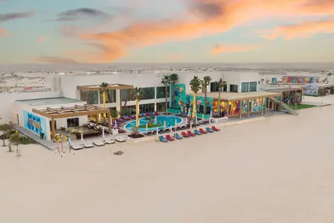 Fuwairit Kite Beach Tapestry Collection by Hilton in Madinat Ash Shamal