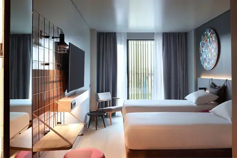 Moxy Athens City in Athene — foto 18