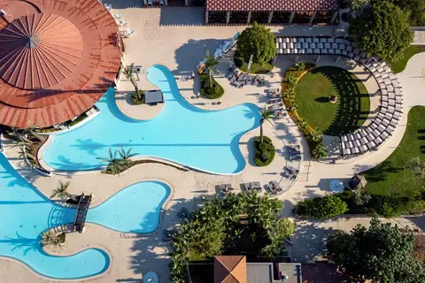 ROBINSON Cyprus in Alaminos — foto 9
