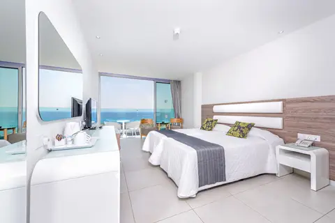 Tasia Maris Seasons Hotel in Ayia Napa — foto 9