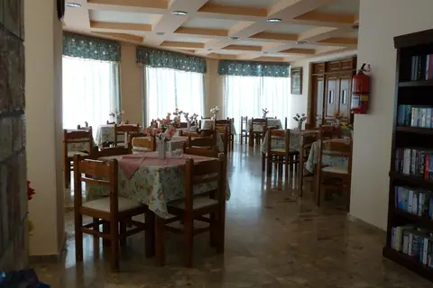 Kamari Bay in Kamari Bay Hotel, foto 18