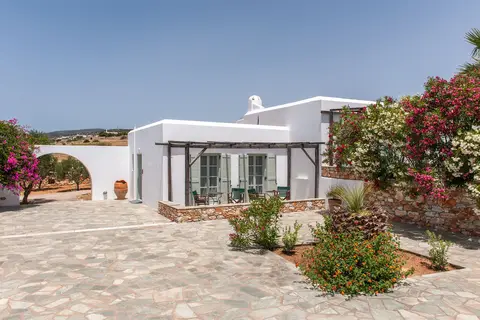 Paros Land Hotel in Αλυκή — foto 10