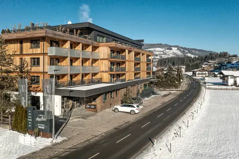 AlpenParks Hotel & Apartment Taxacher Kirchberg foto 1