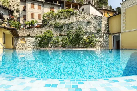 Hotel All'Azzurro in Limone sul Garda — foto 28