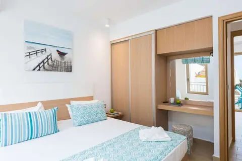 Filion Suites Resort & Spa in Βλυχάδα — foto 19