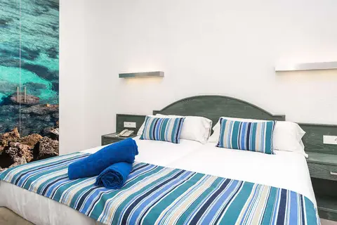 Globales Cala’n Blanes in Cala en Blanes — foto 4
