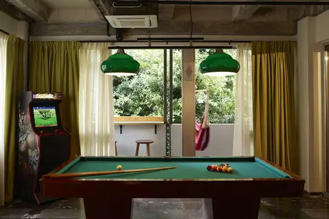 Max Brown Downtown in Athene — foto 9