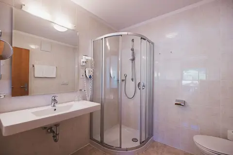 Hotel Broetz in Rasen-Antholz - Rasun Anterselva — foto 11