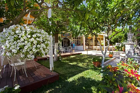 Maistrali Hotel in Parga — foto 11