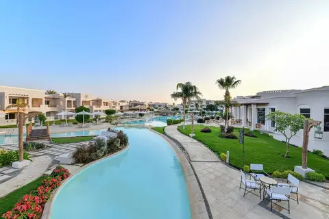 JAZ Casa Del Mar Resort in Hurghada