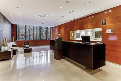 B&B HOTEL Zaragoza Los Enlaces Estación in Zaragoza — foto 2