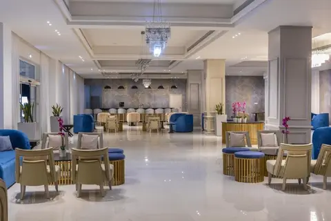 Constantinos The Great Beach Hotel in Παραλίμνι — foto 14