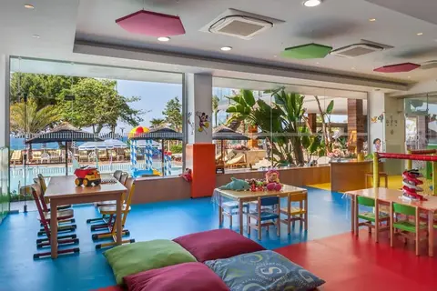 Amathus Beach Hotel Limassol in Limassol — foto 30