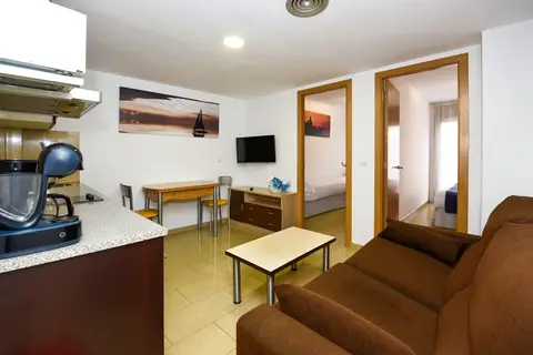 Appartementen Neptuno in Calella — foto 14