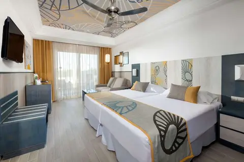 Riu Chiclana in Chiclana de la Frontera — foto 5