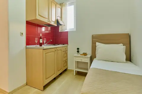 Irini Studios in Irinis Stalís — foto 6