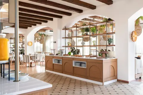 Mangia's Santa Teresa Sardinia, Curio Collection by Hilton in Santa Teresa Gallura — foto 29