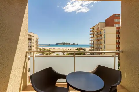 Hotel Panorama in Torroella de Montgrí — foto 30