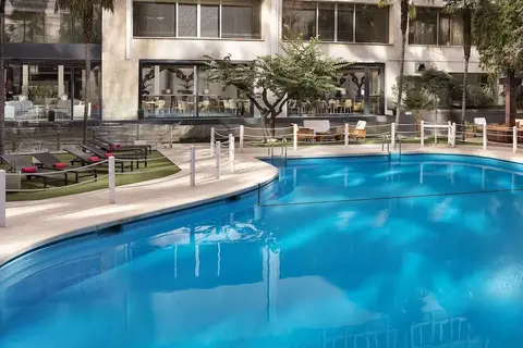 Melia Castilla in Madrid — foto 11