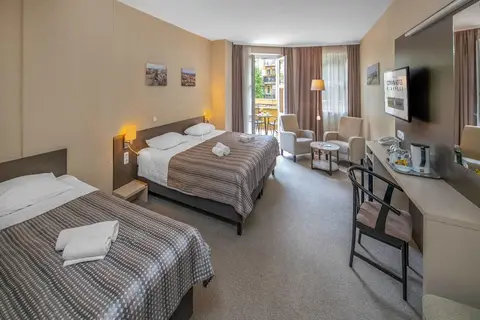 Corvin Hotel Budapest - Corvin Wing in Boedapest, foto 9