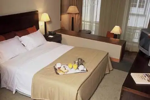 Neat Hotel Avenida in Ponta Delgada — foto 30