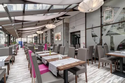 Hotel Golden Tulip Krakow City Center in Krakow — foto 7