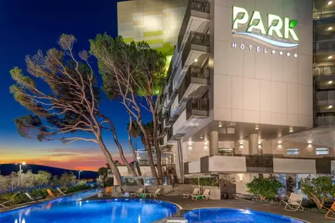 Carine Hotel Park in Bijela — foto 17