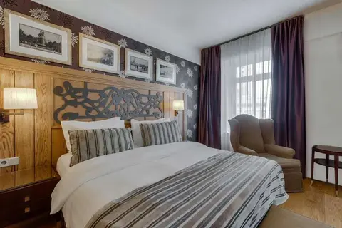 Semarah Metropole Hotel in Riga — foto 4