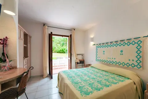 Hotel Punta Est in Baja Sardinia — foto 12