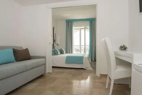 El Faro Hotel in S'Aliguera/l'Alguer/Alghero — foto 9