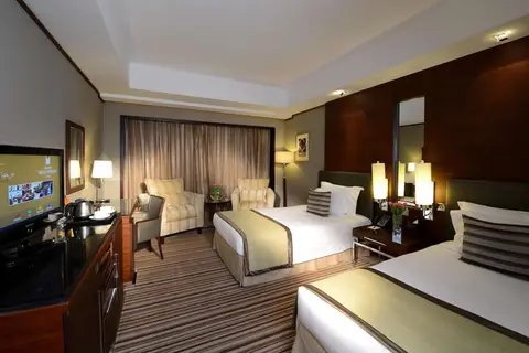 Grand Millennium Dubai in Dubai — foto 15