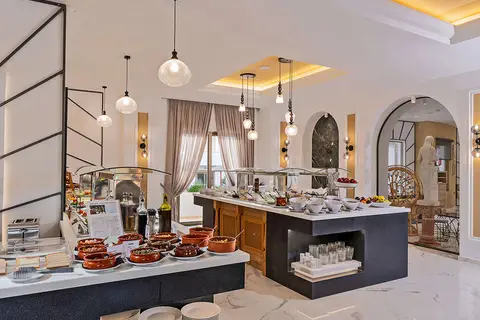 Delfina Boutique Hotel in Dramia, foto 14