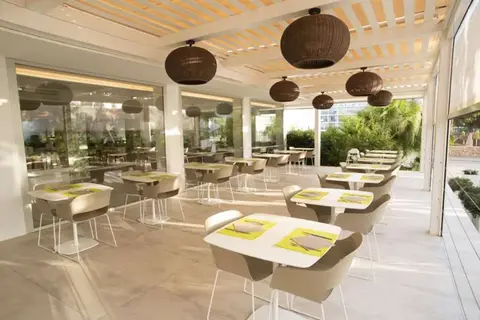 Anfora Ibiza Hotel in Santa Eulària des Riu — foto 16