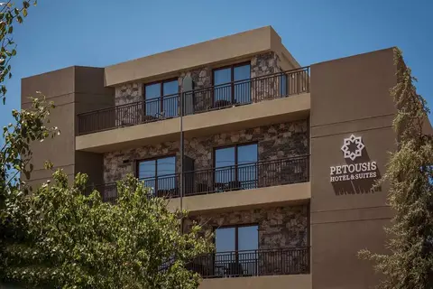 Petousis Hotel & Suites in Δημοτική Ενότητα Γαζίου — foto 9