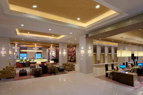 Cinnamon Lakeside Colombo in Colombo — foto 6