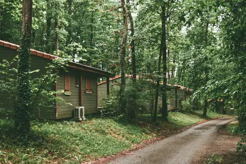 Vakantiepark Hameaux Des Lacs in Monclar-de-Quercy — foto 12
