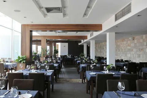 Avala Resort & Villas in Budva — foto 6