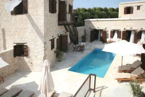 Leonidas Village Houses in Goudi — foto 12