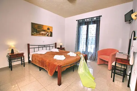 Pela in Σκάλα Καλλονής — foto 8