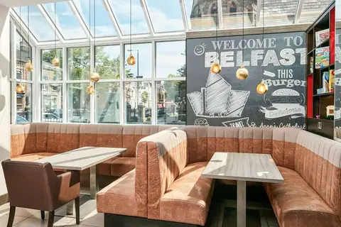 Ibis Belfast Queens Quarter in Belfast — foto 5