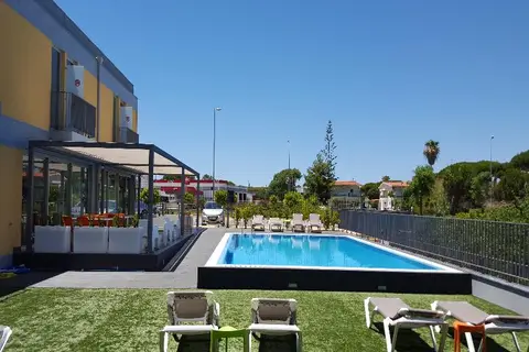 Hotel 3K Aeroporto de Faro in Mexilhoeira Grande — foto 4