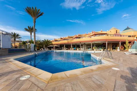 Esmeralda Maris by LIVVO foto 4