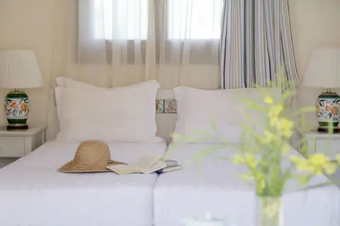 Skopelos Village Hotel in Σκόπελος — foto 13