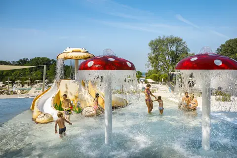 Planet Camping Maravea Resort in Novigrad — foto 2