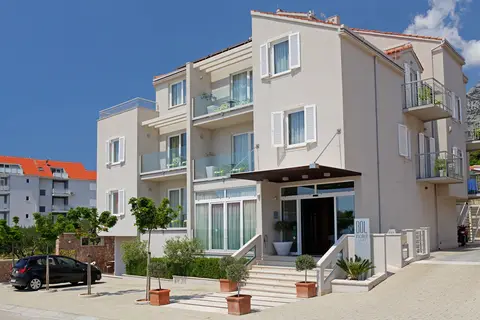 Hotel Bol in Bol — foto 2