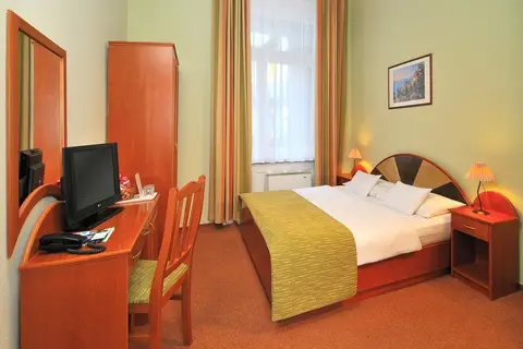 Baross City Hotel in Boedapest — foto 10