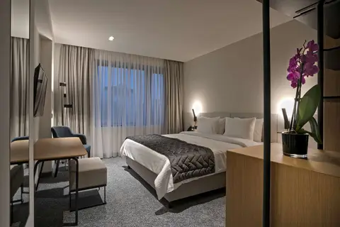 Hotel Mona Plaza in Belgrado — foto 15