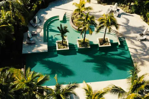 Anahita Golf & Spa Resort in Beau Champ